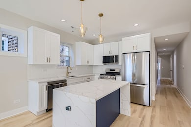 4908 N Rockwell St unit 2, Chicago, IL 60625 - photo 7