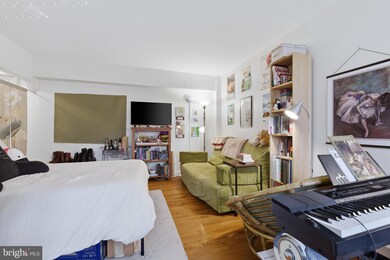 Wilshire Park Condominium unit 306, Washington, DC 20008 - photo 6