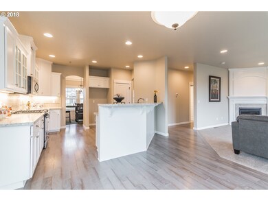 1150 N Elm St, Canby, OR 97013 - photo 5