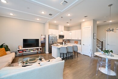 4512 Whitney Park Way, Houston, TX 77022 - photo 6