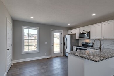 221 Graham Way, Shelbyville, TN 37160 - photo 3