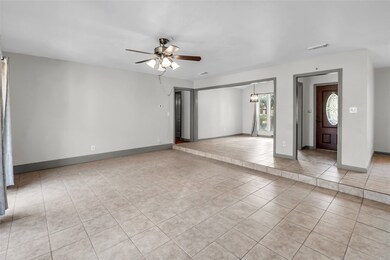 7411 Tall Pines Dr, Houston, TX 77088 - photo 7