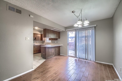 8715 Starcrest Dr unit 48, San Antonio, TX 78217 - photo 6