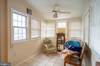 1234 Buttonwood St, Reading, PA 19604 - photo 2