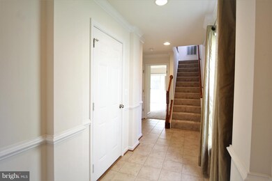 15609 John Diskin Cir, Woodbridge, VA 22191 - photo 3