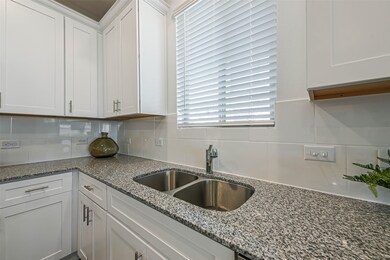 3075 Clydesdale Dr, Alvin, TX 77511 - photo 7