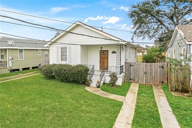 5219 Mandeville St.,New Orleans LA 70122