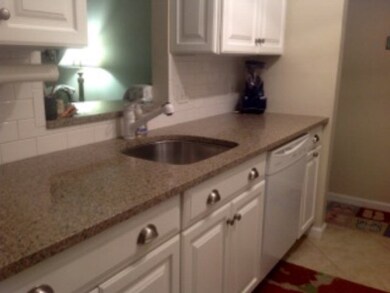 205 Walmar Grove unit 5 B, Saint Simons Island, GA 31522 - photo 5