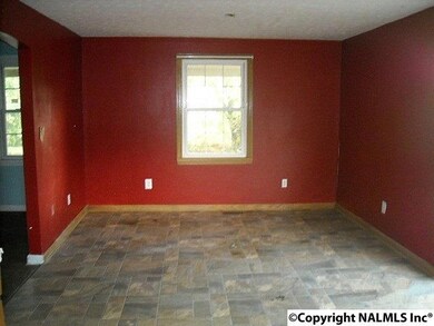 445 Parker Point Rd, Grant, AL 35747 - photo 4