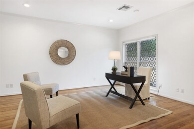 606 Rebecca Pines Ct, Houston, TX 77024 - photo 7