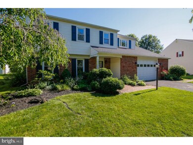 760 Whistle Stop Ln, Quakertown, PA 18951 - photo 2