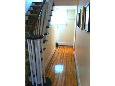 Foyer Gracious entry opens to the house living are