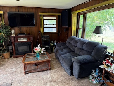 1726 Eastview Dr, Findlay, OH 45840 - photo 2