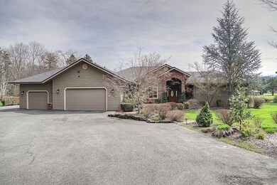 3267 New Hope Rd, Grants Pass, OR 97527 - photo 2