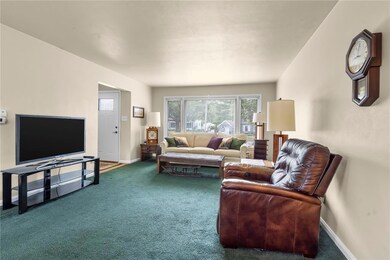 3112 Bever Ave SE, Cedar Rapids, IA 52403 - photo 4