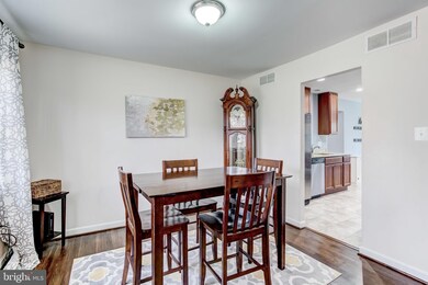 6226 Oak Hill Dr, Sykesville, MD 21784 - photo 6