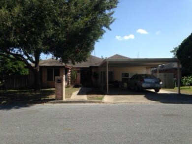 527 Shea Dr unit 18, Alamo, TX 78516 - photo 2