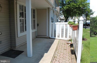 206 Oliphant Ln unit 206B, Mount Laurel, NJ 08054 - photo 2