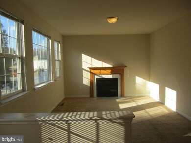 45651 Edge Mill Ct, Great Mills, MD 20634 - photo 4