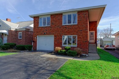 9 Swartson Ct, Albany, NY 12209 - photo 2