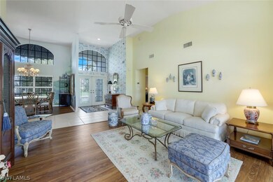 Wonderful Floor Plan- 13' Ceilings in All Main Liv