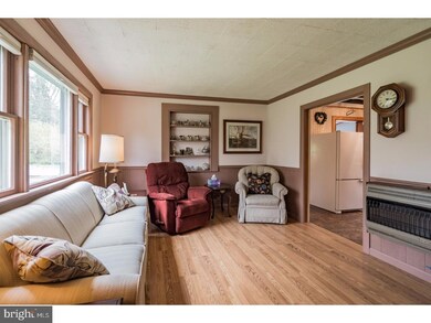 39 Mountainview Ln, Pipersville, PA 18947 - photo 3