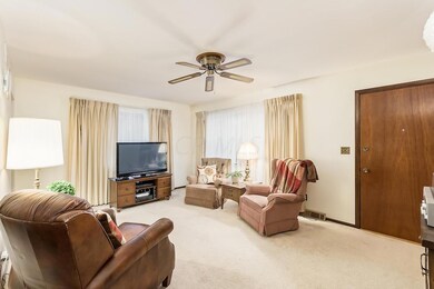 1288 Carbone Dr, Columbus, OH 43224 - photo 4