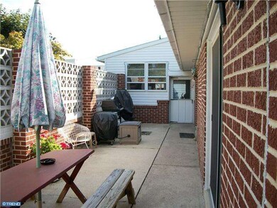 17 N 8th St, Bally, PA 19503 - photo 3