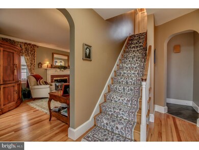 21 E Hillcrest Ave, Chalfont, PA 18914 - photo 3