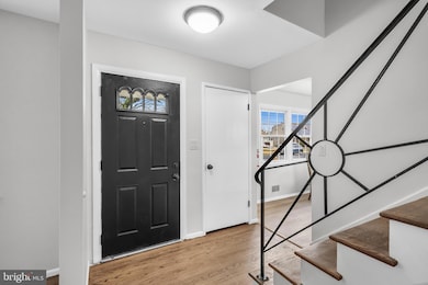 23 Mark Twain Dr, Trenton, NJ 08690 - photo 4