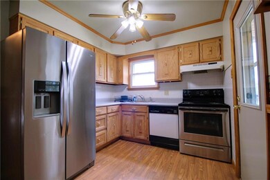 2284 Barness Dr, Allentown, PA 18109 - photo 6