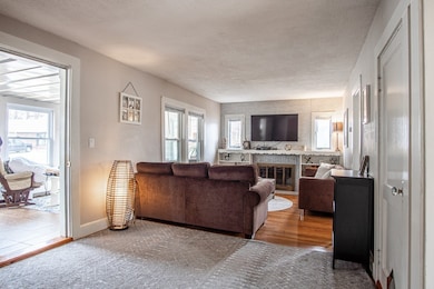 174 River St, Billerica, MA 01821 - photo 4