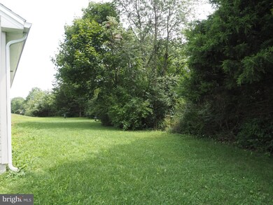 4358 Percy Ave, Chambersburg, PA 17202 - photo 3