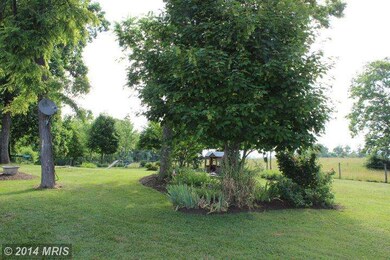 1979 Runnymeade Rd, Bunker Hill, WV 25413 - photo 6