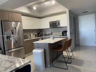 5300 Paseo Blvd unit 812, Doral, FL 33166 - photo 2