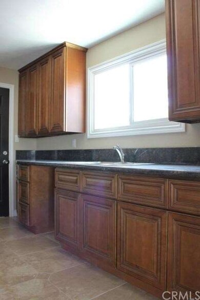 WOW KITCHEN!