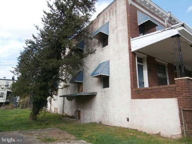 2216 W Lexington St, Baltimore, MD 21223 - photo 2