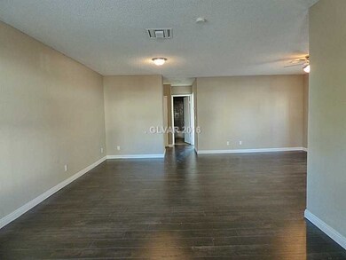 3892 Catamaran Cir, Las Vegas, NV 89121 - photo 2