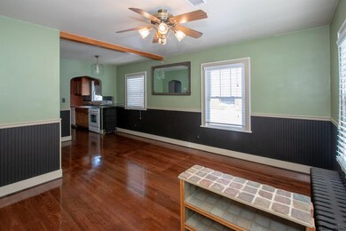 49 Glenwood St, Albany, NY 12208 - photo 4