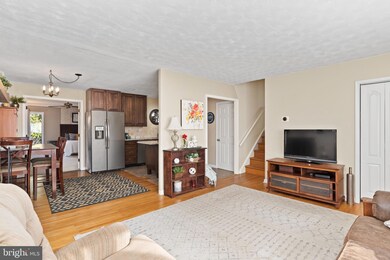 138 Henry Rd, Enola, PA 17025 - photo 3