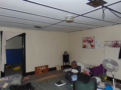 620 S Wheelock Rd, Lyndonville, VT 05851 - photo 3