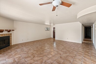934 E Desert Pkwy, Tucson, AZ 85719 - photo 7