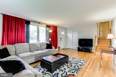 606 Wallerson Rd, Catonsville, MD 21228 - photo 6