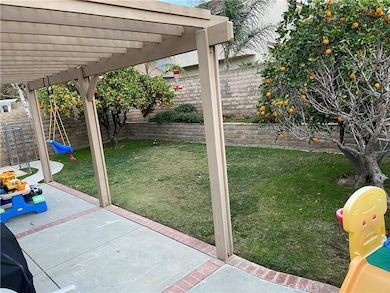 3052 Sleepy Hollow St, Simi Valley, CA 93065 - photo 4