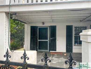 312 E Huntingdon St unit B, Savannah, GA 31401 - photo 2