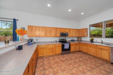 Plenty of Storage in this Kitchen