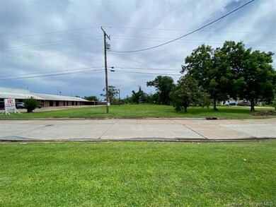 112 Darbonne St, Sulphur, LA 70663 - photo 4