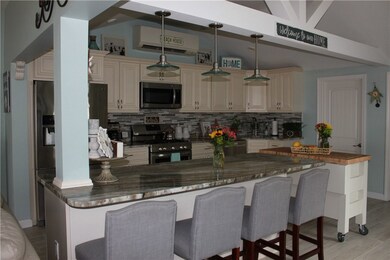 271 Namquid Dr, Warwick, RI 02888 - photo 5