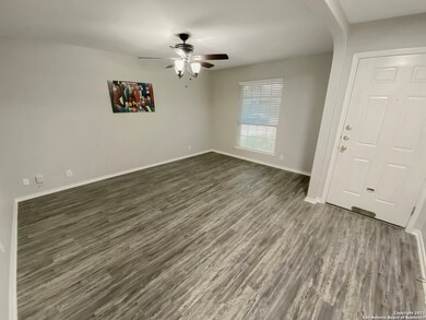 7438 Gamble Oak Dr, San Antonio, TX 78223 - photo 3