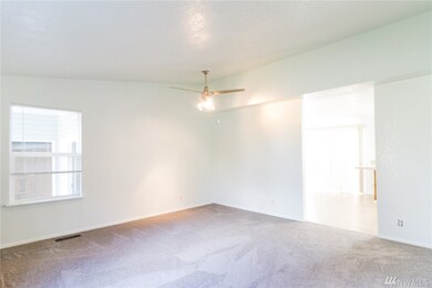 10712 3rd Ave SE, Everett, WA 98208 - photo 5